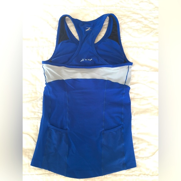 Athletic running tank top with built-in sports bra - Small - Picture 2 of 4